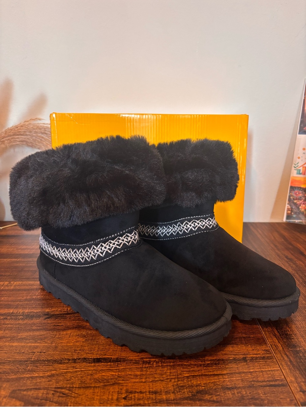 Women's Black Faux Fur Ankle Winter Boots with Decorative Stitching